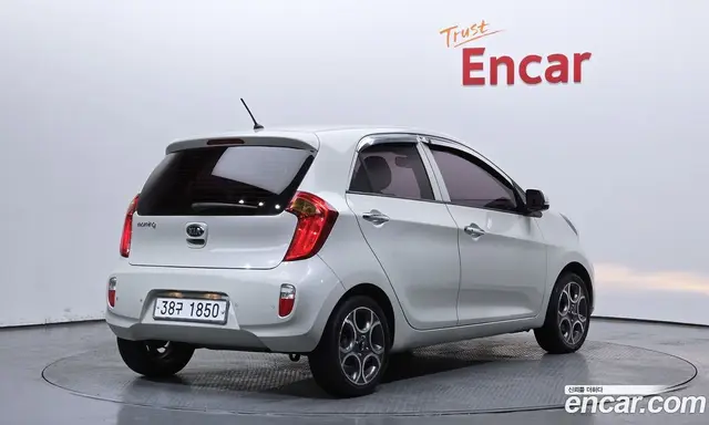 Kia Morning 2014 1.0 автомат (гидро), миниатюра 2 Kia Morning 2014 1.0 автомат (гидро), миниатюра 2