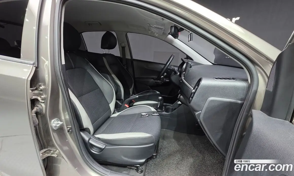 Kia Morning 2018 1.0 автомат (гидро), фото 13 Kia Morning 2018 1.0 автомат (гидро), фото 13
