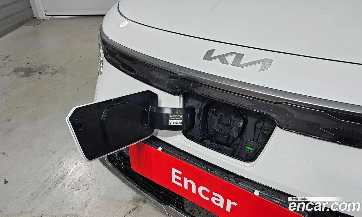 Kia Niro 2023 0.2 автомат (гидро), фото 14 Kia Niro 2023 0.2 автомат (гидро), фото 14