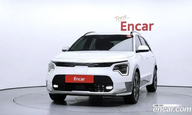 Kia Niro 2023 0.2 автомат (гидро), миниатюра 3 Kia Niro 2023 0.2 автомат (гидро), миниатюра 3