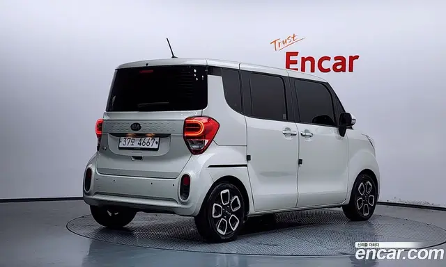 Kia Ray 2018 1.0 автомат (гидро), миниатюра 2 Kia Ray 2018 1.0 автомат (гидро), миниатюра 2