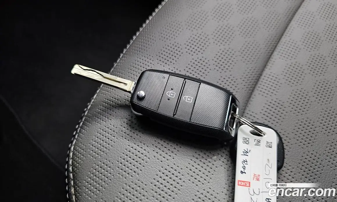 Kia Ray 2021 1.0 автомат (гидро), фото 28 Kia Ray 2021 1.0 автомат (гидро), фото 28