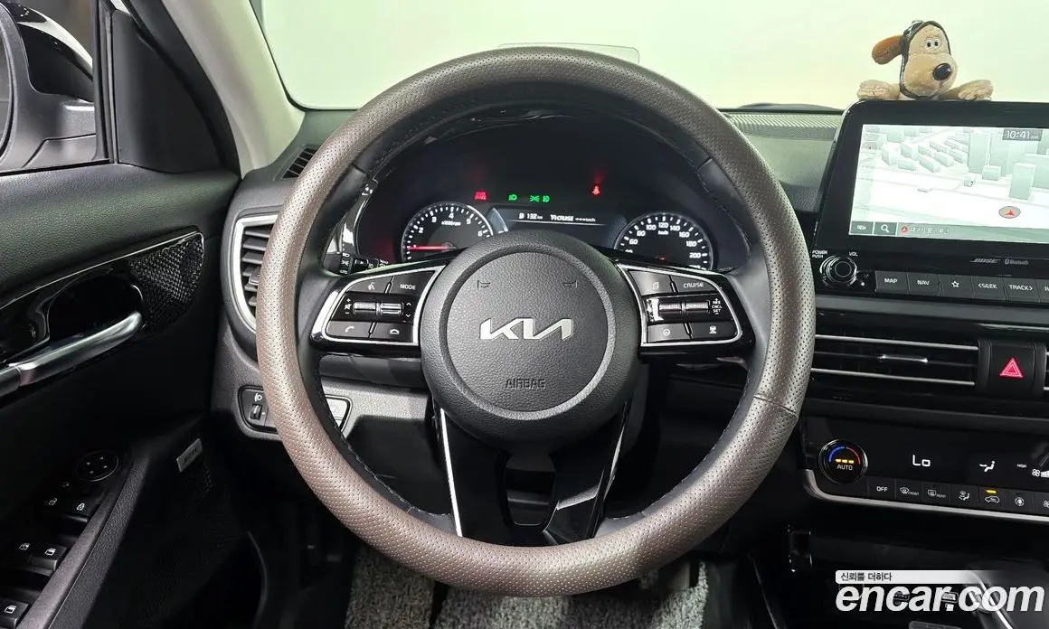 Kia Seltos 2022 1.6 автомат (гидро), фото 17 Kia Seltos 2022 1.6 автомат (гидро), фото 17