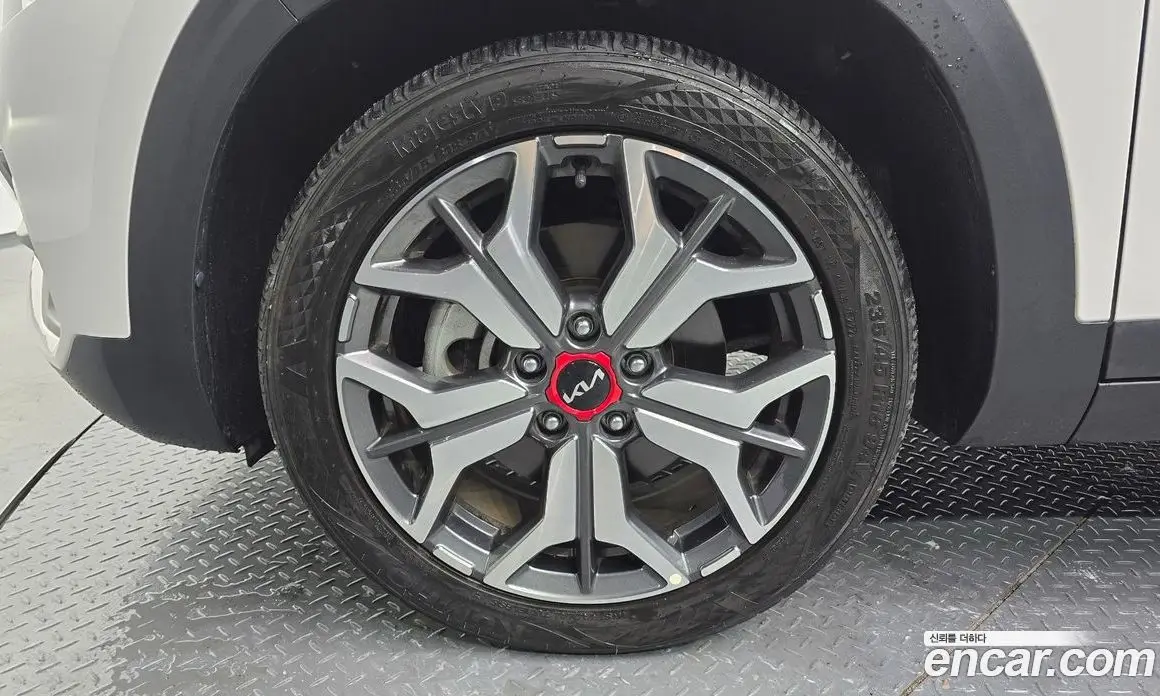 Kia Seltos 2022 1.6 автомат (гидро), фото 4 Kia Seltos 2022 1.6 автомат (гидро), фото 4