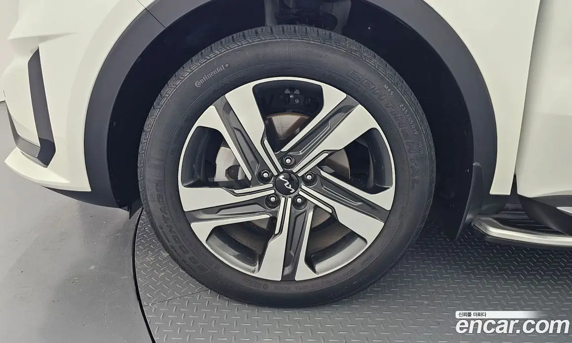 Kia Sorento 2023 1.6 автомат (гидро), фото 5 Kia Sorento 2023 1.6 автомат (гидро), фото 5