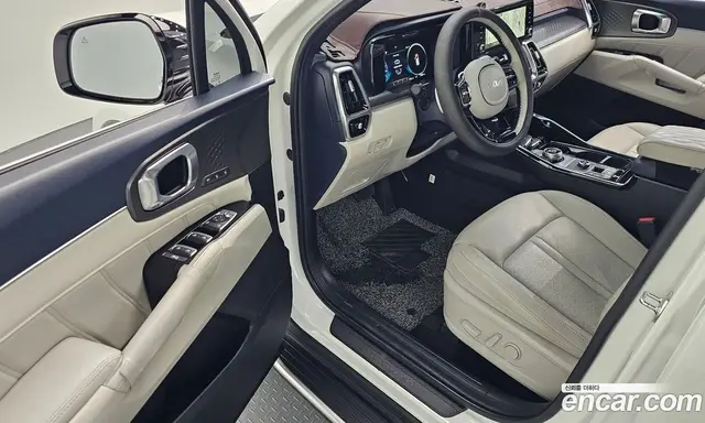 Kia Sorento 2023 1.6 автомат (гидро), миниатюра 10 Kia Sorento 2023 1.6 автомат (гидро), миниатюра 10