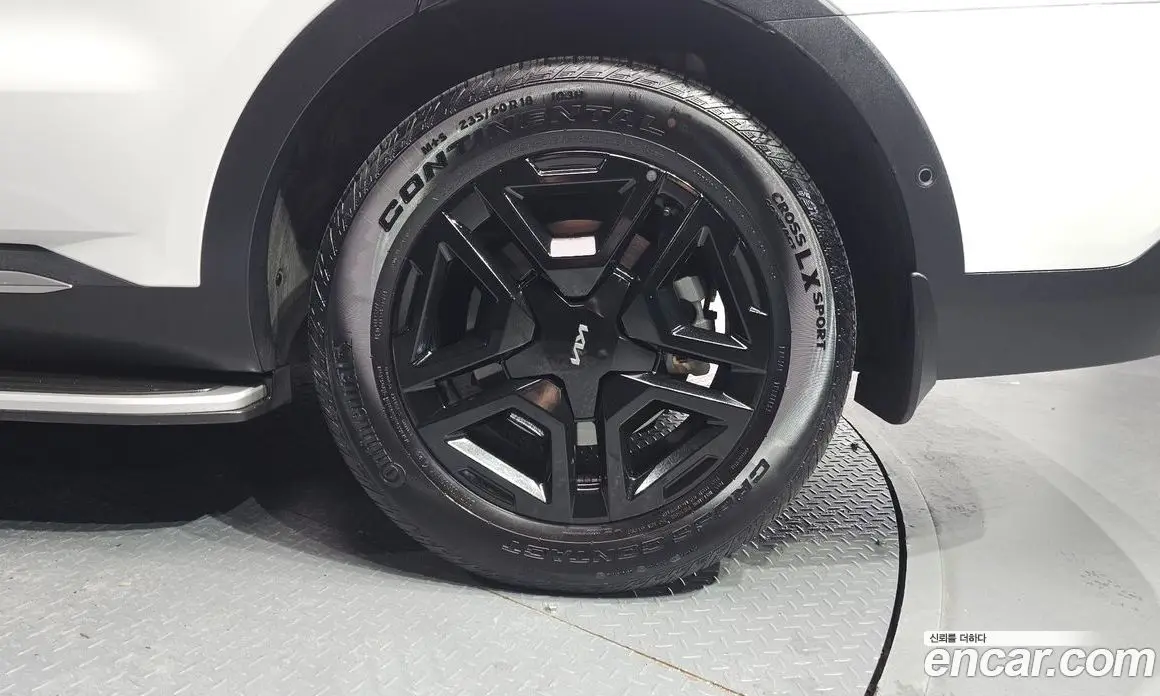 Kia Sorento 2024 1.6 автомат (гидро), фото 7 Kia Sorento 2024 1.6 автомат (гидро), фото 7