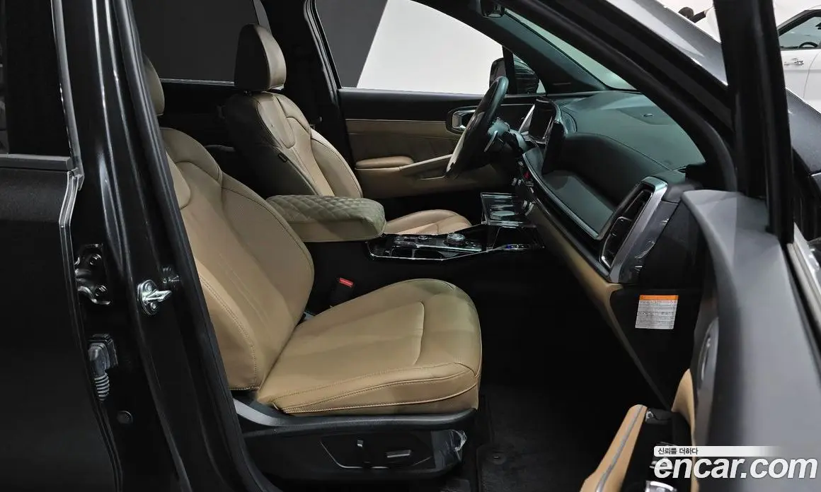 Kia Sorento 2025 1.6 автомат (гидро), фото 11 Kia Sorento 2025 1.6 автомат (гидро), фото 11
