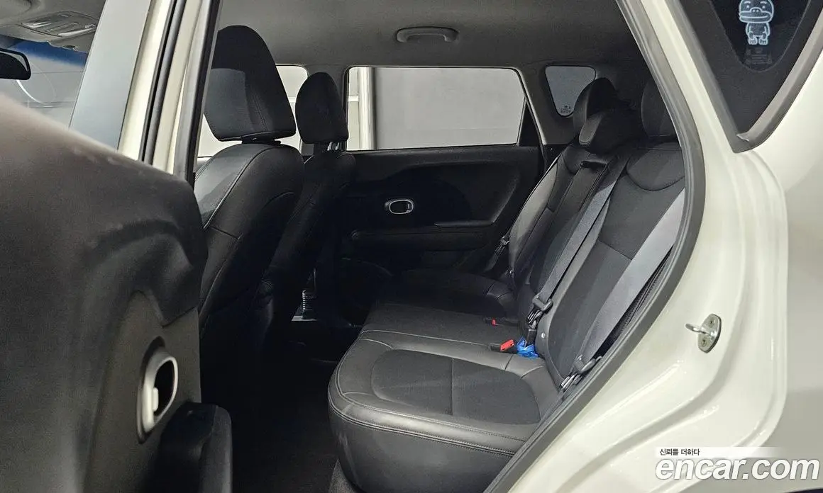 Kia Soul 2016 1.6 автомат (гидро), фото 18 Kia Soul 2016 1.6 автомат (гидро), фото 18