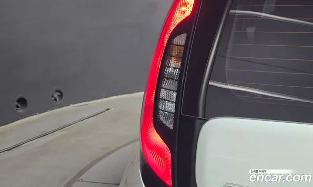 Kia Soul 2016 1.6 автомат (гидро), миниатюра 9 Kia Soul 2016 1.6 автомат (гидро), миниатюра 9