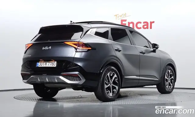 Kia Sportage 2022 1.6 автомат (гидро), миниатюра 2
