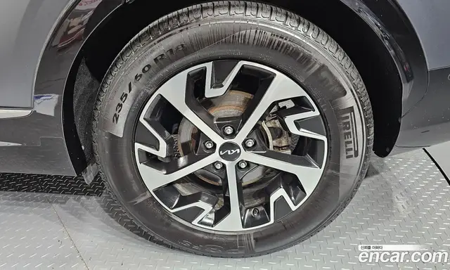 Kia Sportage 2022 1.6 автомат (гидро), миниатюра 7