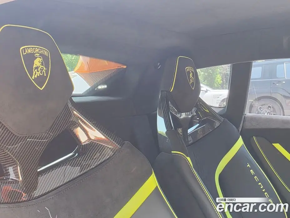 Lamborghini Huracan 2023 5.2 автомат (гидро), фото 15 Lamborghini Huracan 2023 5.2 автомат (гидро), фото 15
