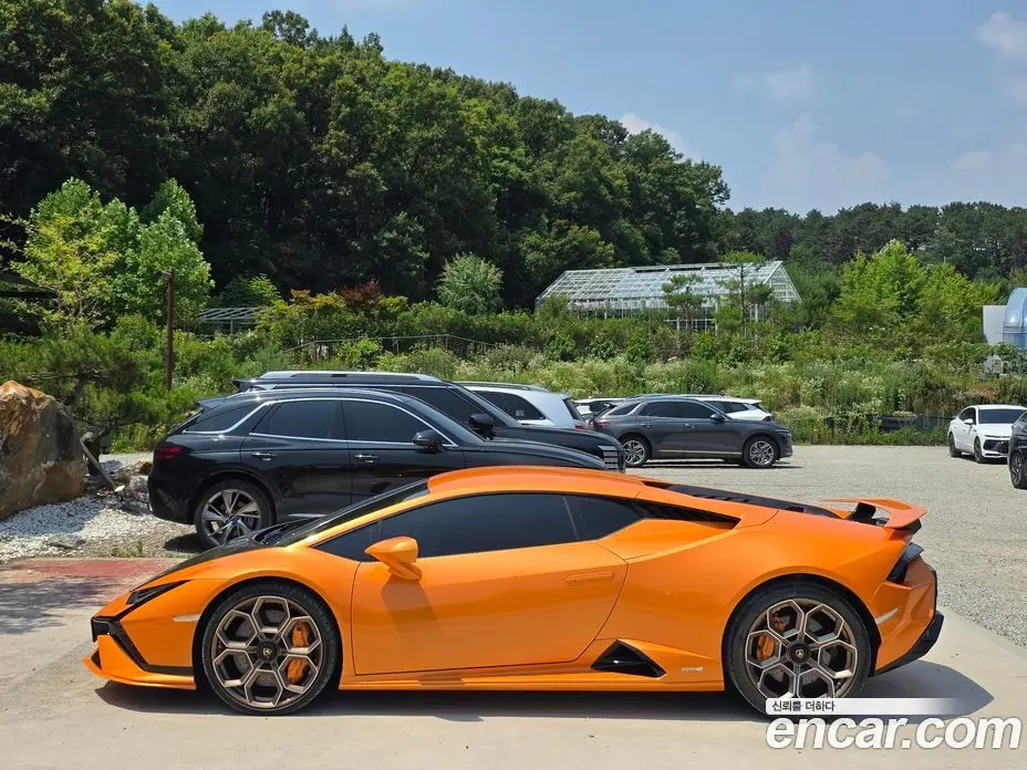 Lamborghini Huracan 2023 5.2 автомат (гидро), фото 7 Lamborghini Huracan 2023 5.2 автомат (гидро), фото 7