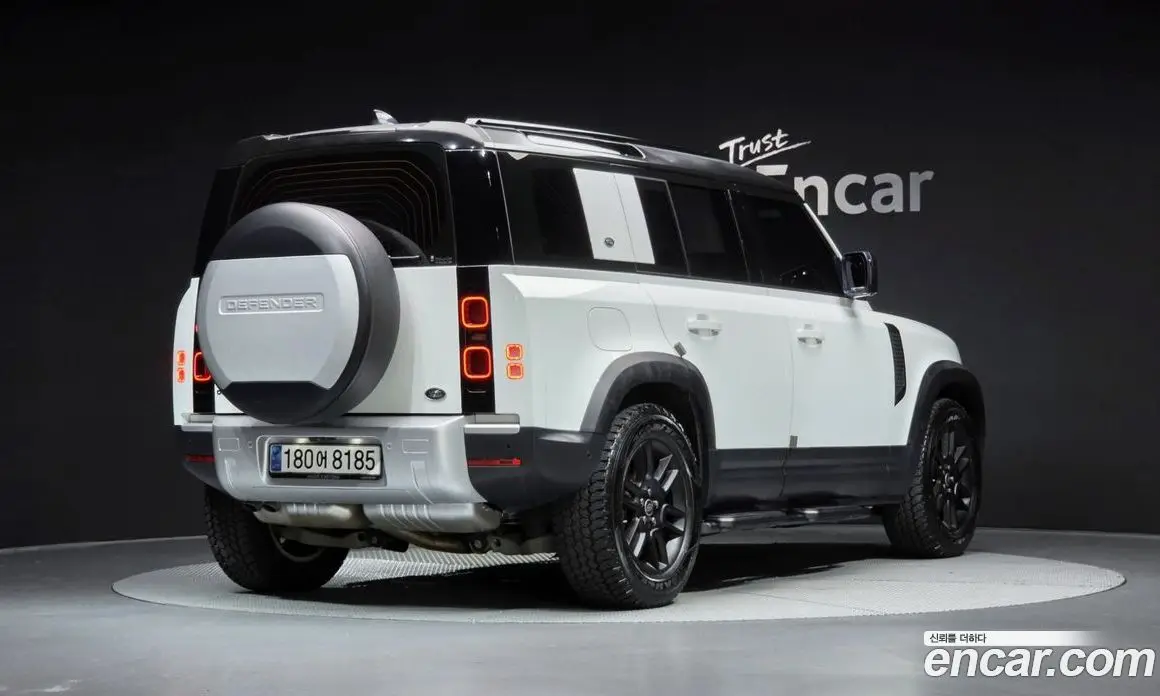 Land Rover Defender 2020 2.0 автомат (гидро), фото 2 Land Rover Defender 2020 2.0 автомат (гидро), фото 2