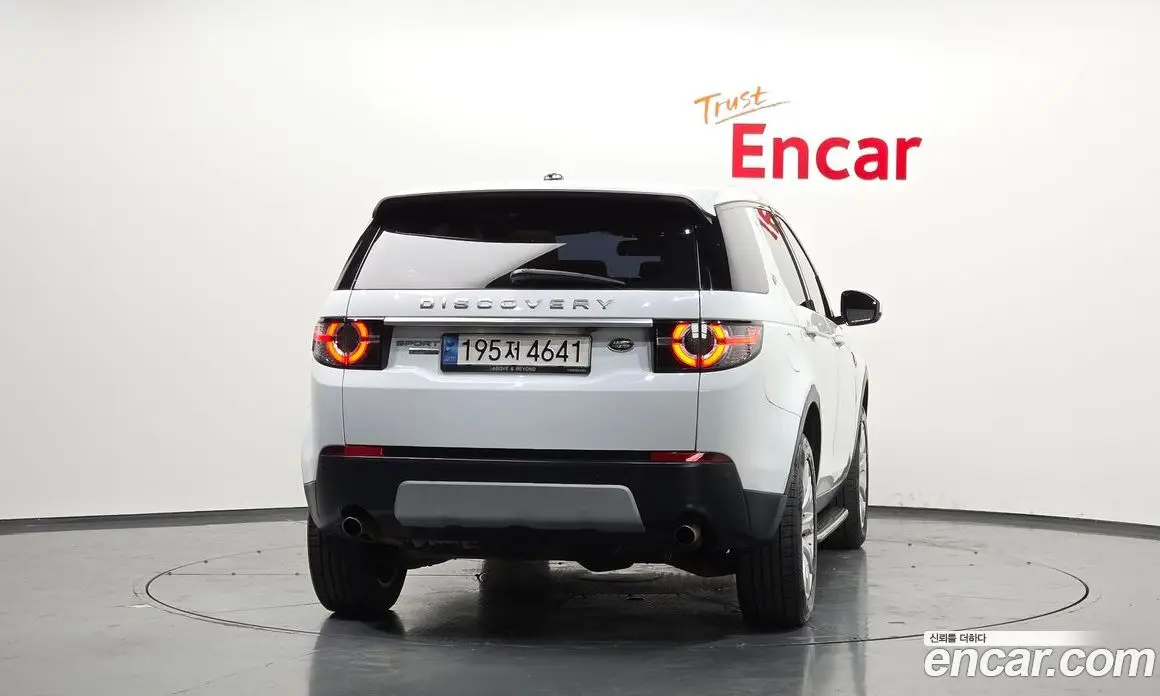 Land Rover Discovery Sport 2016 2.0 автомат (гидро), фото 4