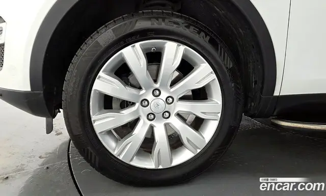 Land Rover Discovery Sport 2016 2.0 автомат (гидро), миниатюра 5