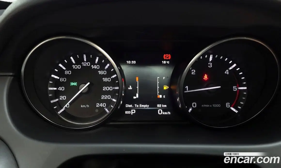 Land Rover Discovery Sport 2016 2.0 автомат (гидро), фото 8