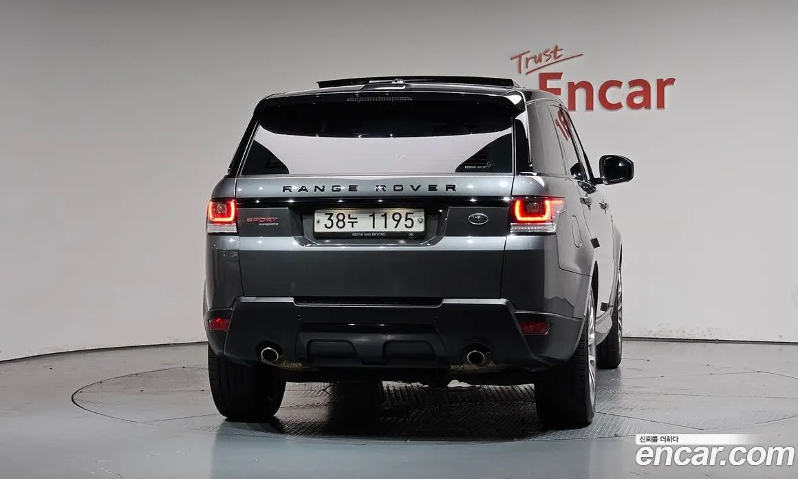 Land Rover Range Rover Sport 2014 3.0 автомат (гидро), фото 4 Land Rover Range Rover Sport 2014 3.0 автомат (гидро), фото 4