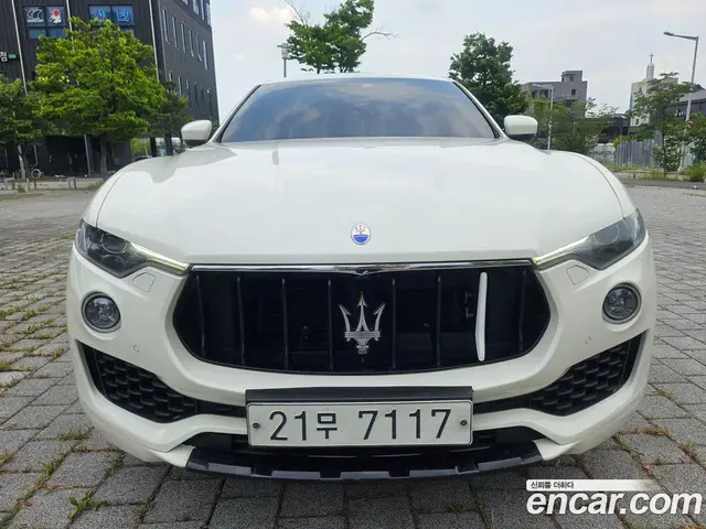 Maserati Levante 2017 3.0 автомат (гидро), миниатюра 1 Maserati Levante 2017 3.0 автомат (гидро), миниатюра 1