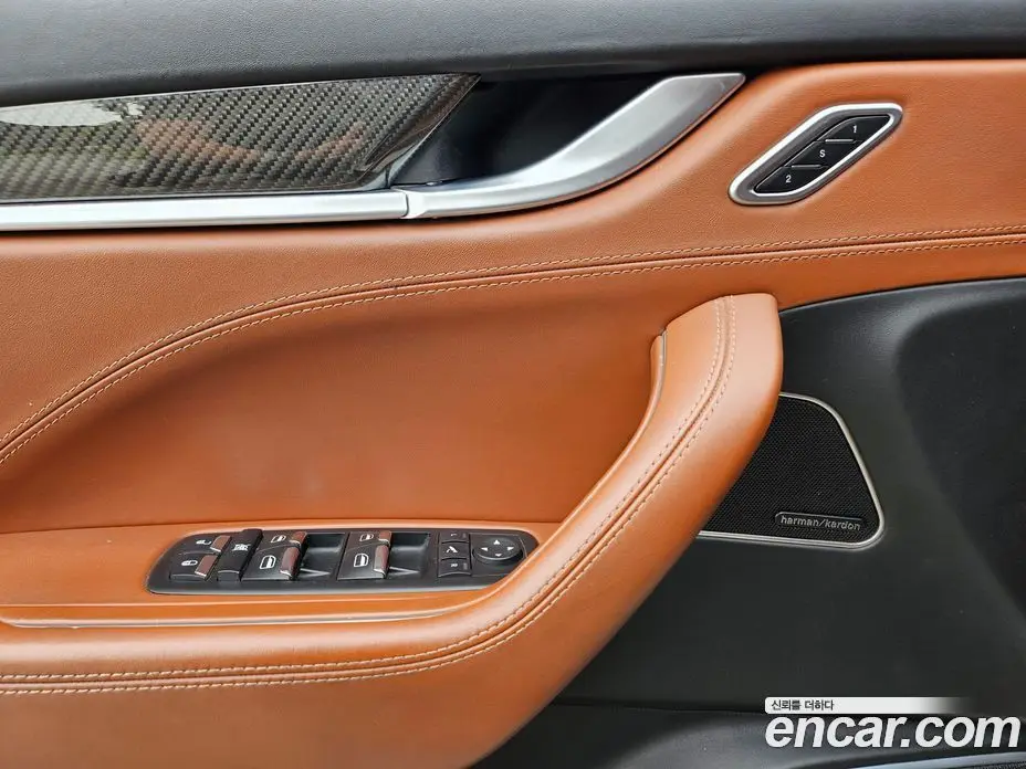 Maserati Levante 2017 3.0 автомат (гидро), фото 13 Maserati Levante 2017 3.0 автомат (гидро), фото 13