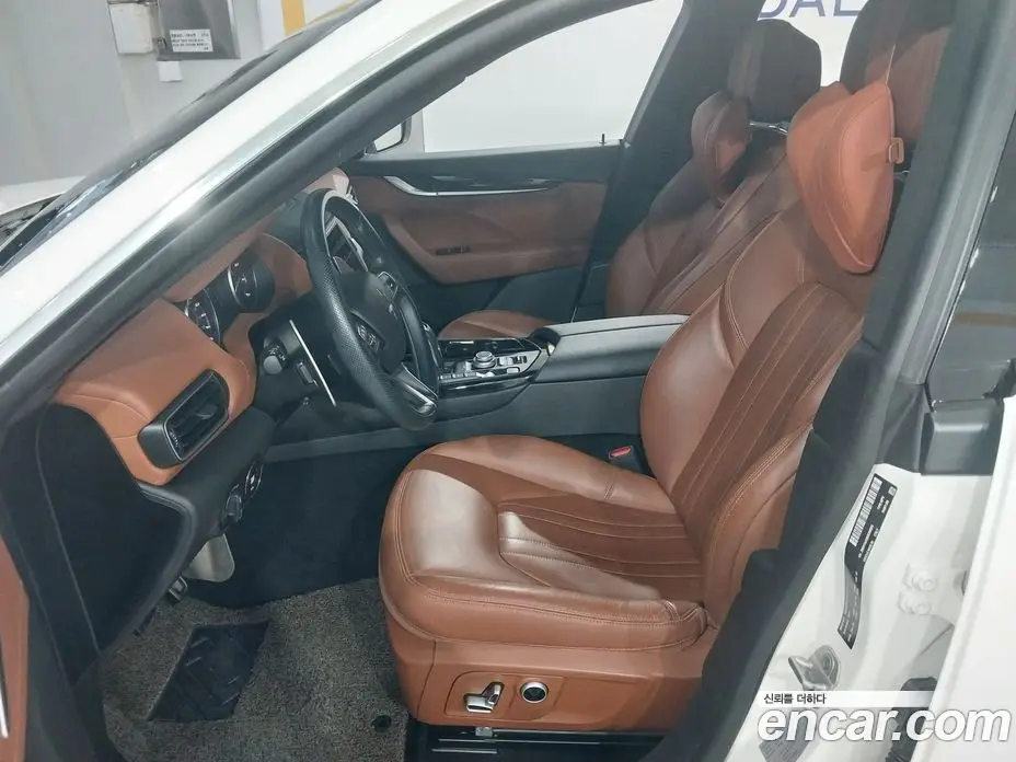 Maserati Levante 2022 2.0 автомат (гидро), фото 12 Maserati Levante 2022 2.0 автомат (гидро), фото 12