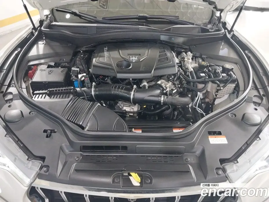 Maserati Levante 2022 2.0 автомат (гидро), фото 19 Maserati Levante 2022 2.0 автомат (гидро), фото 19