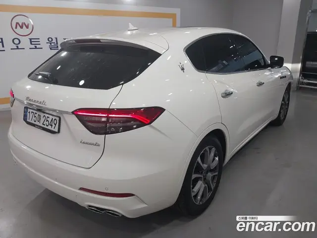 Maserati Levante 2022 2.0 автомат (гидро), миниатюра 3 Maserati Levante 2022 2.0 автомат (гидро), миниатюра 3
