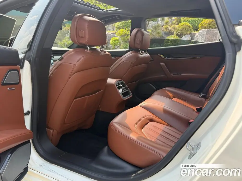 Maserati Quattroporte 2014 3.0 автомат (гидро), фото 15
