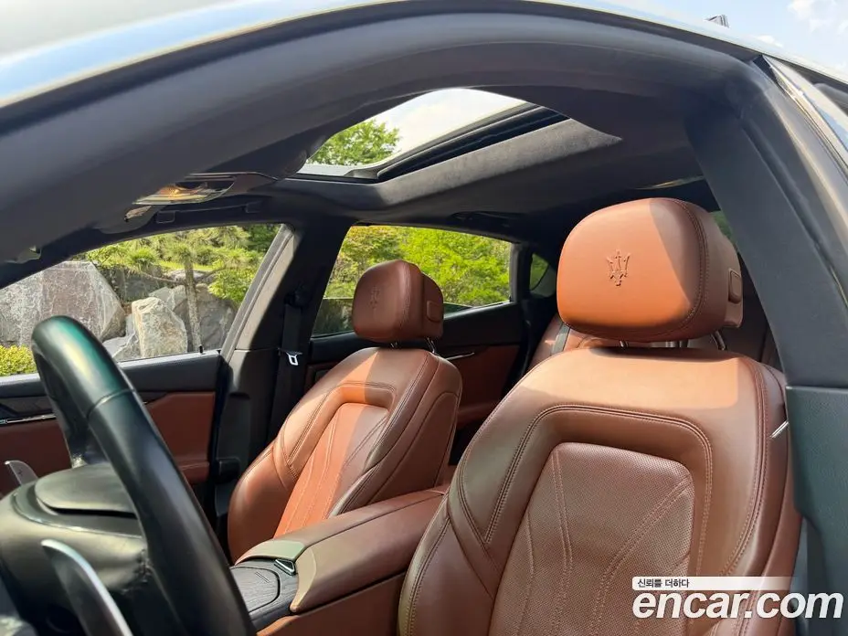 Maserati Quattroporte 2014 3.0 автомат (гидро), фото 17