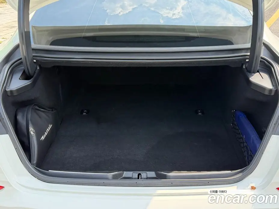Maserati Quattroporte 2014 3.0 автомат (гидро), фото 20