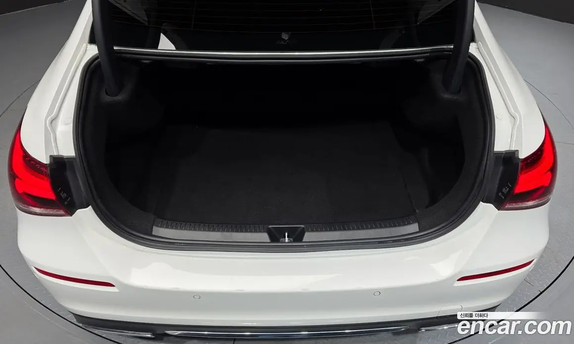 Mercedes-Benz A-Class 2020 2.0 автомат (гидро), фото 23
