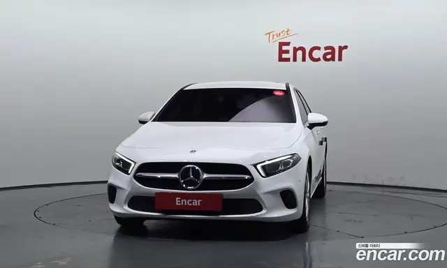 Mercedes-Benz A-Class 2020 2.0 автомат (гидро), миниатюра 3