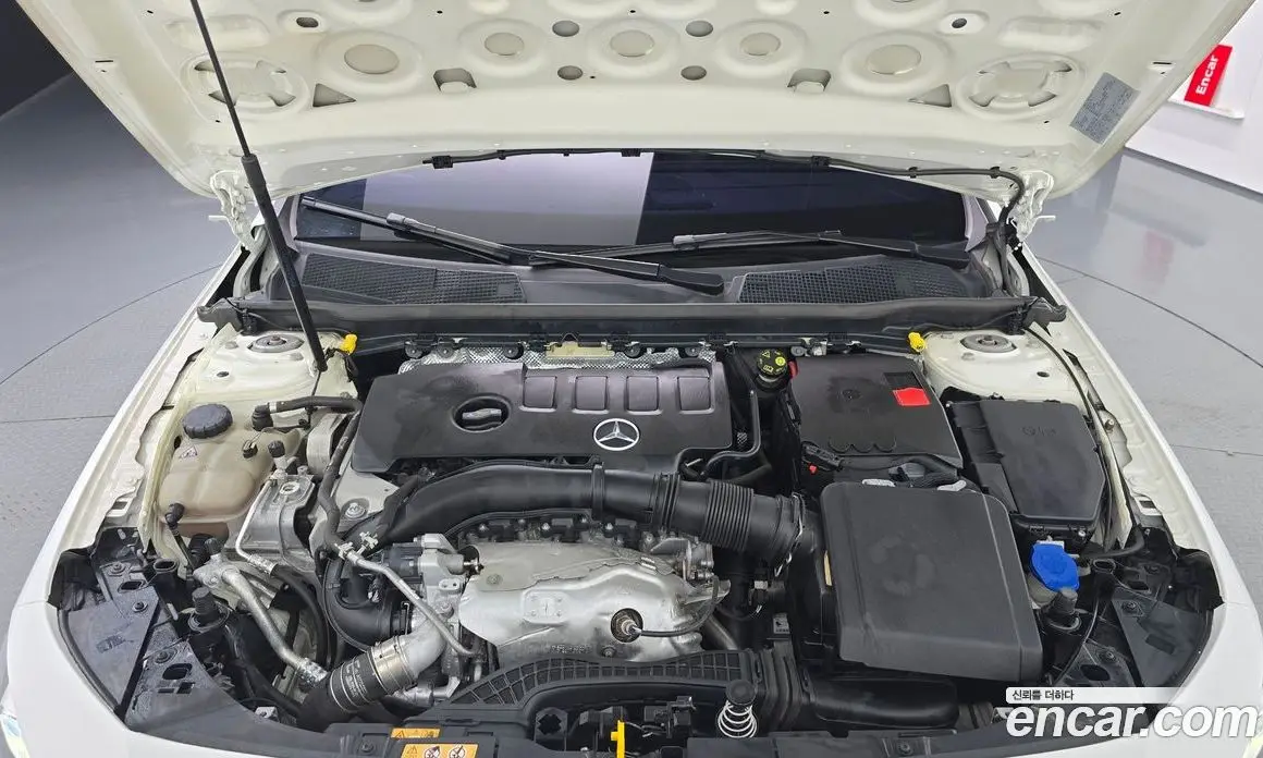 Mercedes-Benz A-Class 2020 2.0 автомат (гидро), фото 6