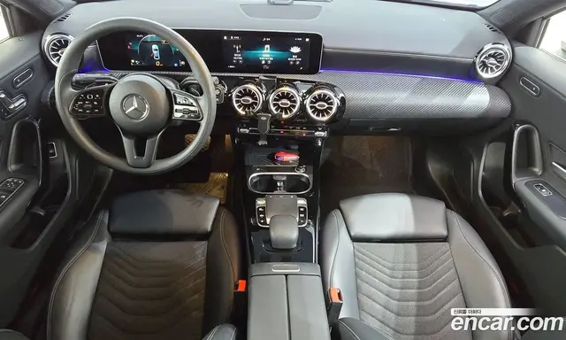 Mercedes-Benz A-Class 2020 2.0 автомат (гидро), миниатюра 7