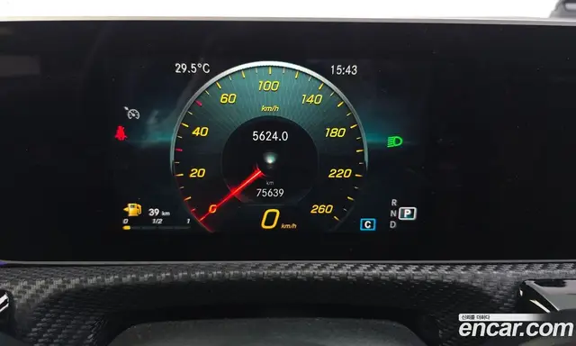 Mercedes-Benz A-Class 2020 2.0 автомат (гидро), миниатюра 8