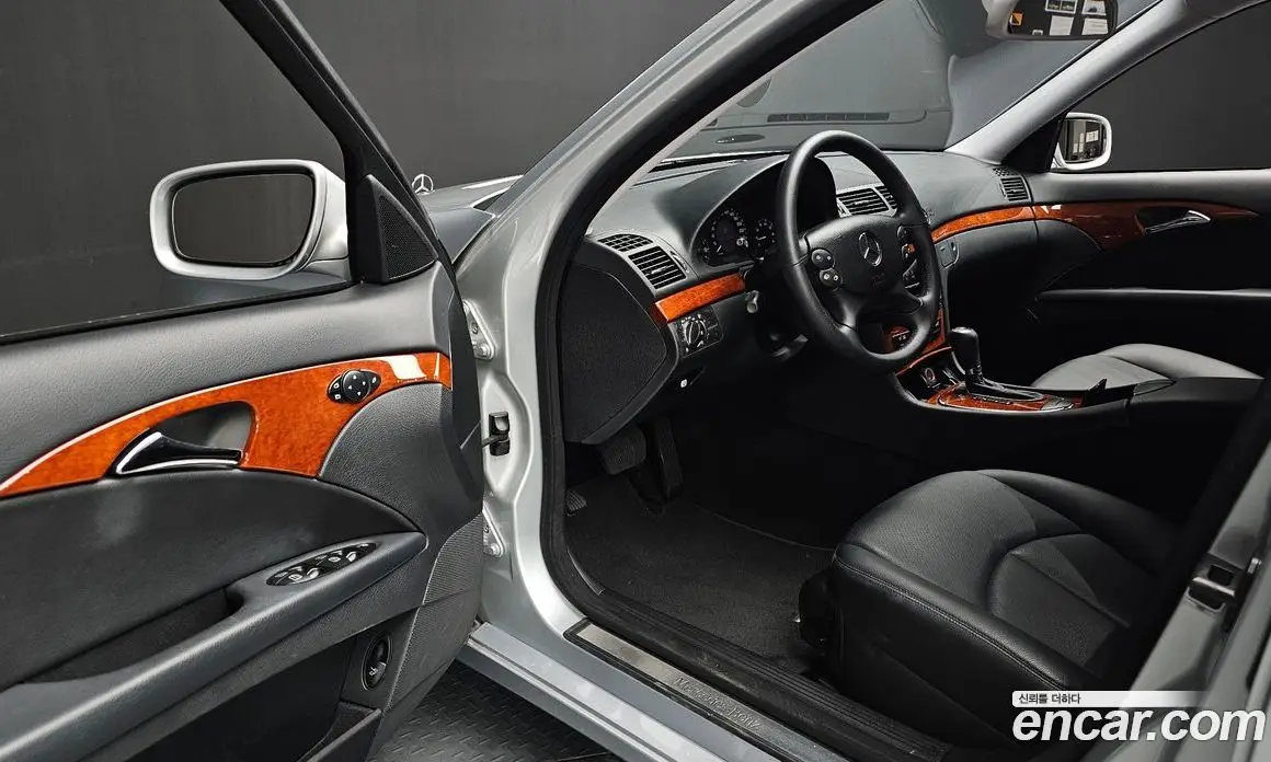 Mercedes-Benz E-Class 2007 1.8 автомат (гидро), фото 16