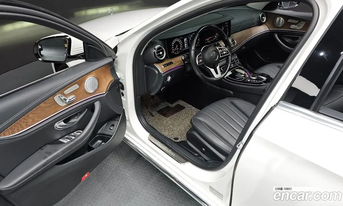 Mercedes-Benz E-Class 2019 2.0 автомат (гидро), фото 12 Mercedes-Benz E-Class 2019 2.0 автомат (гидро), фото 12