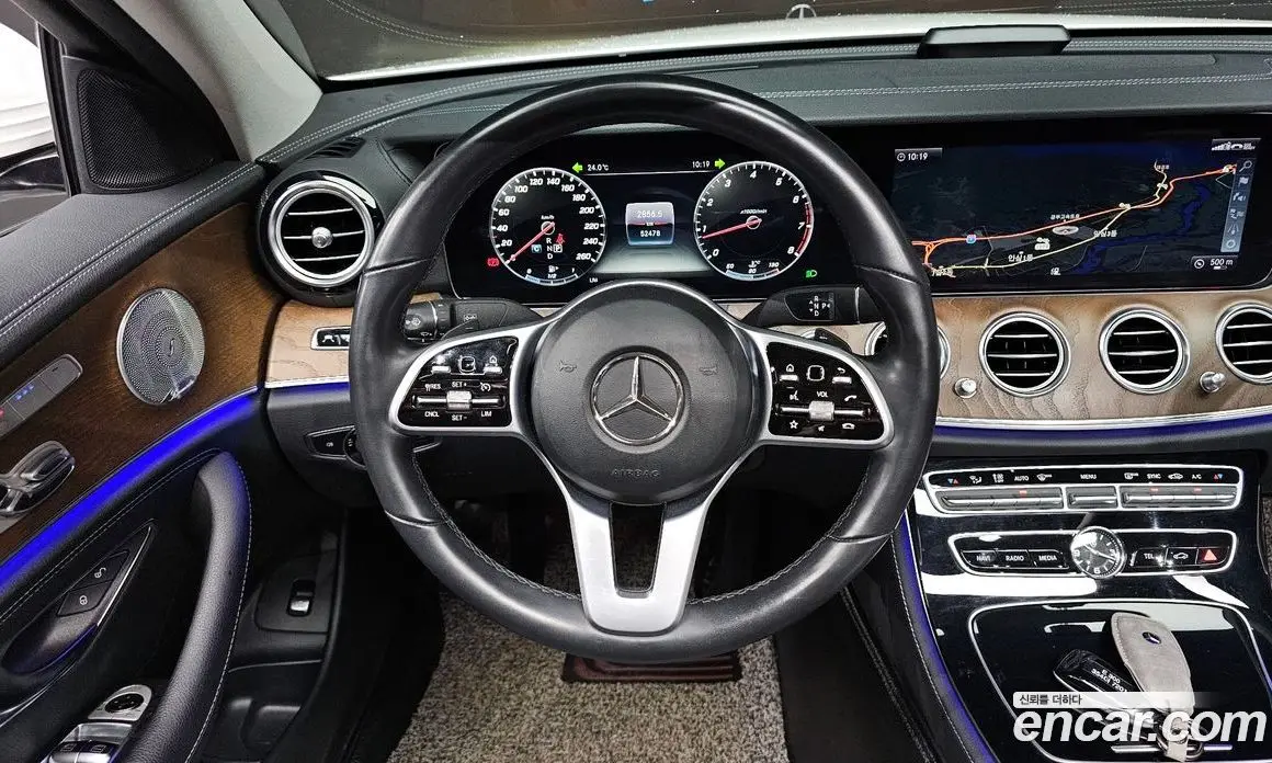 Mercedes-Benz E-Class 2019 2.0 автомат (гидро), фото 17 Mercedes-Benz E-Class 2019 2.0 автомат (гидро), фото 17