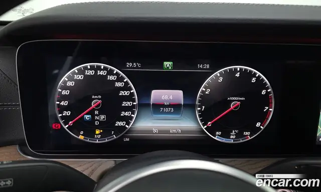 Mercedes-Benz E-Class 2019 2.0 автомат (гидро), миниатюра 11 Mercedes-Benz E-Class 2019 2.0 автомат (гидро), миниатюра 11