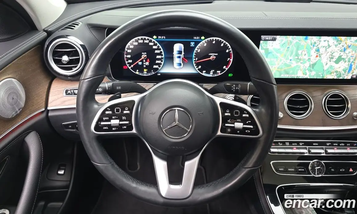 Mercedes-Benz E-Class 2019 2.0 автомат (гидро), фото 20 Mercedes-Benz E-Class 2019 2.0 автомат (гидро), фото 20