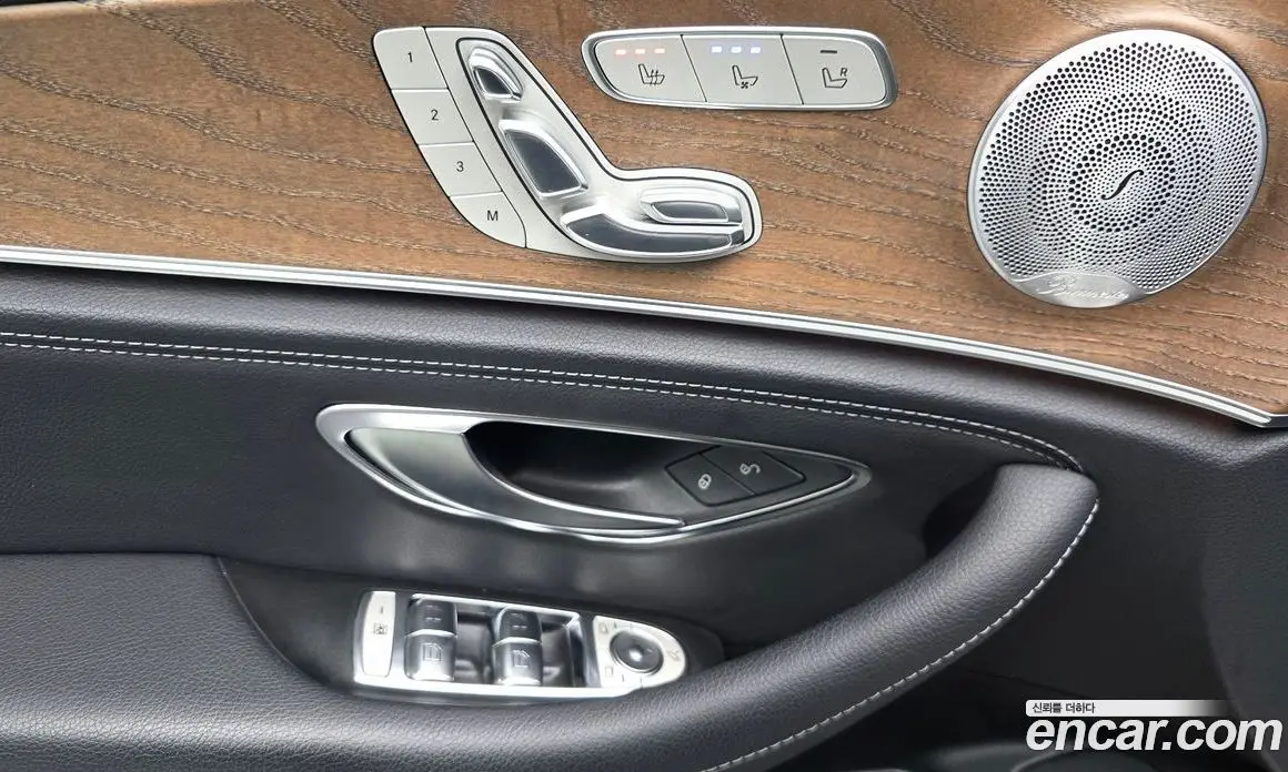 Mercedes-Benz E-Class 2019 2.0 автомат (гидро), фото 29 Mercedes-Benz E-Class 2019 2.0 автомат (гидро), фото 29