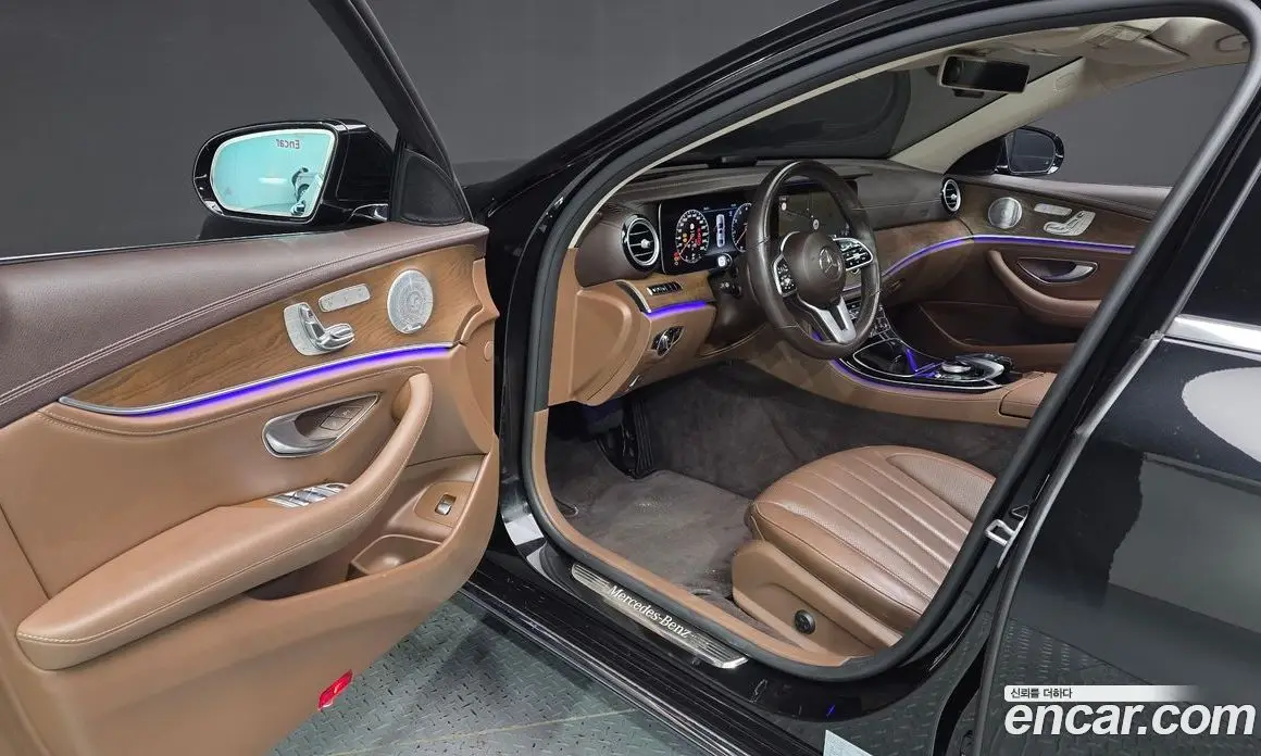 Mercedes-Benz E-Class 2020 2.0 автомат (гидро), фото 13 Mercedes-Benz E-Class 2020 2.0 автомат (гидро), фото 13