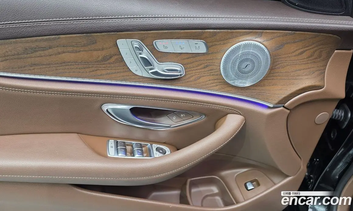 Mercedes-Benz E-Class 2020 2.0 автомат (гидро), фото 29 Mercedes-Benz E-Class 2020 2.0 автомат (гидро), фото 29