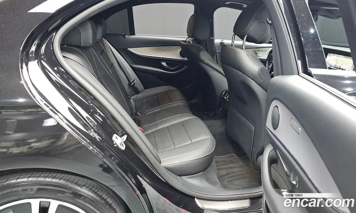 Mercedes-Benz E-Class 2021 2.0 автомат (гидро), фото 11