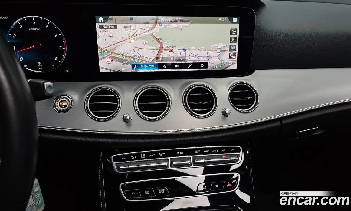 Mercedes-Benz E-Class 2021 2.0 автомат (гидро), фото 13