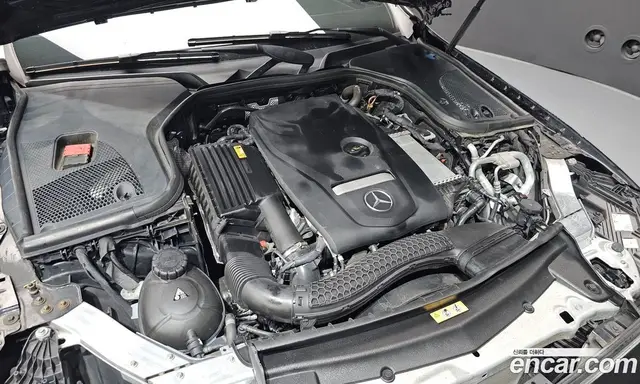 Mercedes-Benz E-Class 2021 2.0 автомат (гидро), миниатюра 6