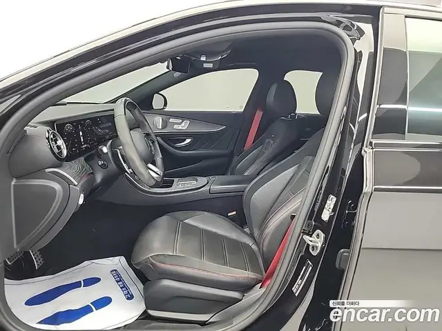 Mercedes-Benz E-Class 2022 3.0 автомат (гидро), миниатюра 11 Mercedes-Benz E-Class 2022 3.0 автомат (гидро), миниатюра 11