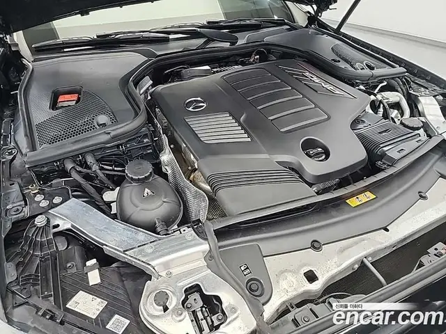 Mercedes-Benz E-Class 2022 3.0 автомат (гидро), миниатюра 5 Mercedes-Benz E-Class 2022 3.0 автомат (гидро), миниатюра 5