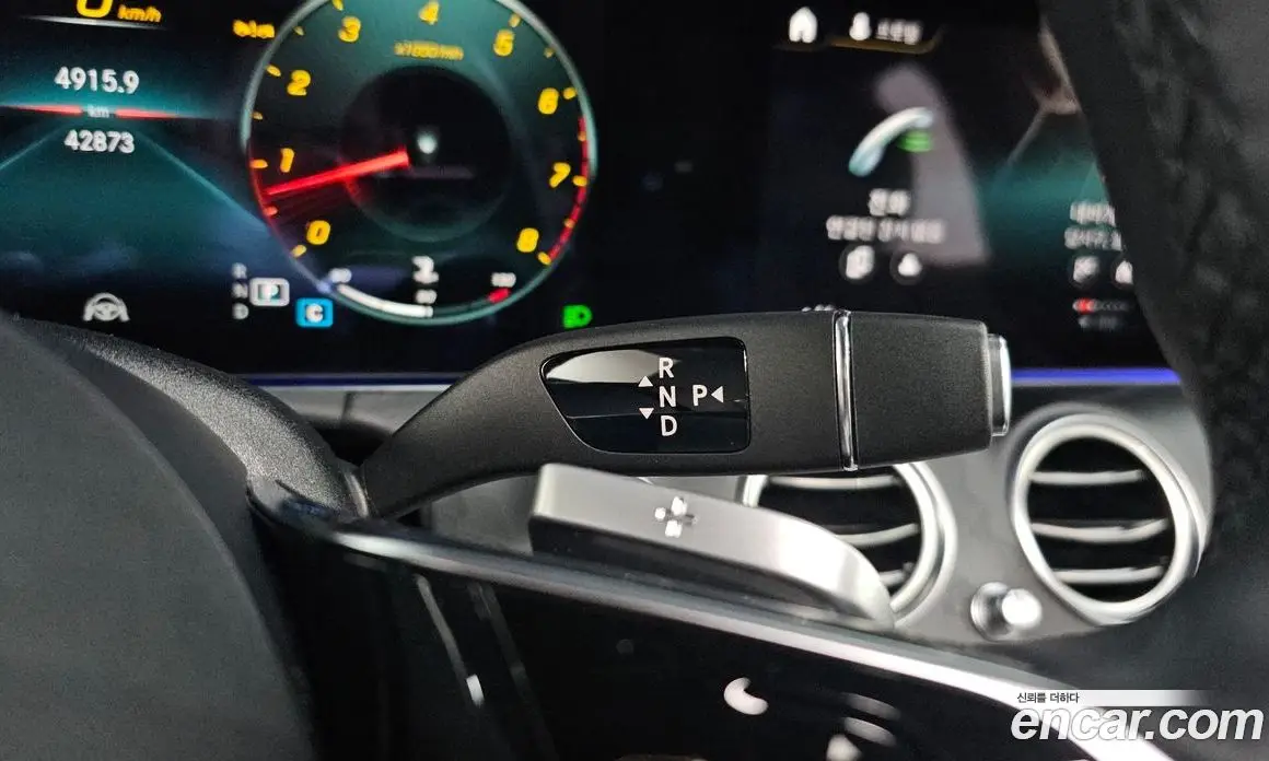 Mercedes-Benz E-Class 2023 2.0 автомат (гидро), фото 9